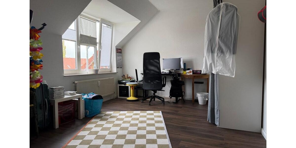 Etagenwohnung Wedel - 3 Zimmer, 109 m&sup2;, 1.173&euro; | Angebot:26346976