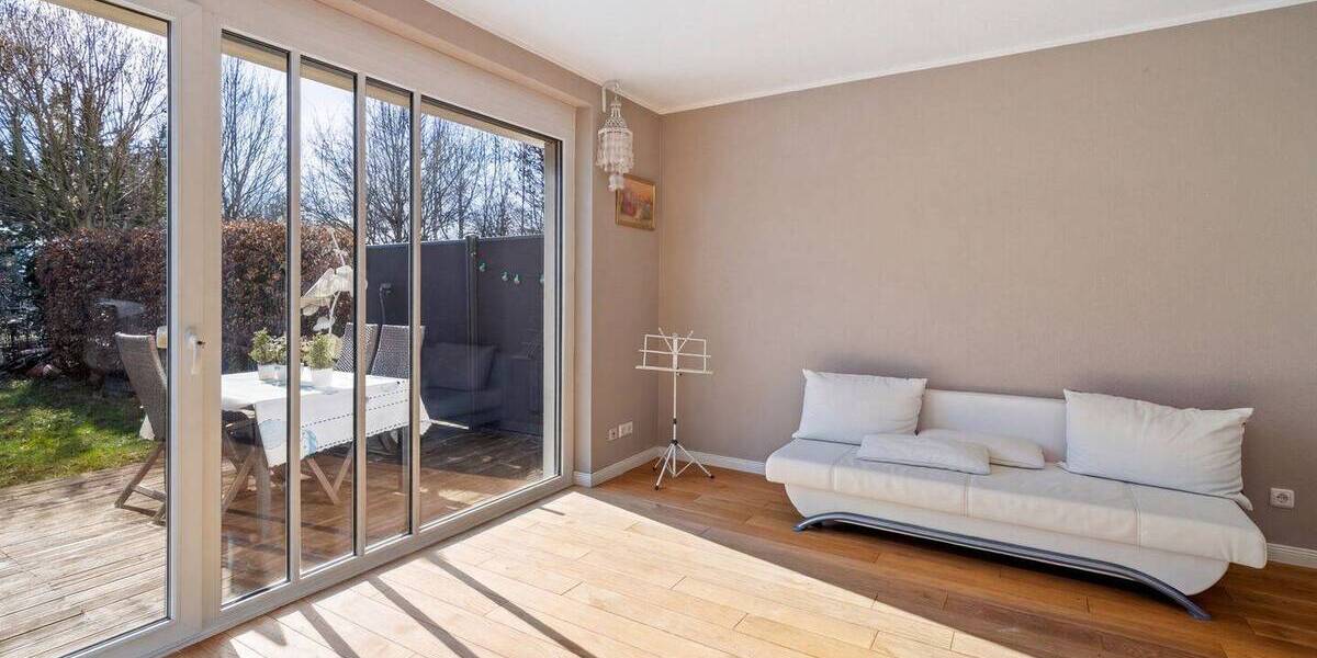 Reihenmittelhaus Hamburg / Poppenbüttel Poppenbüttel - 4 Zimmer, 125 m&sup2;, 679.000&euro; | Angebot:25927286