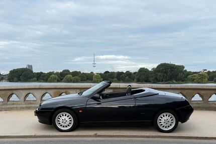 Alfa Romeo Spider 108.000 km 16.900 &euro; Hamburg 22085