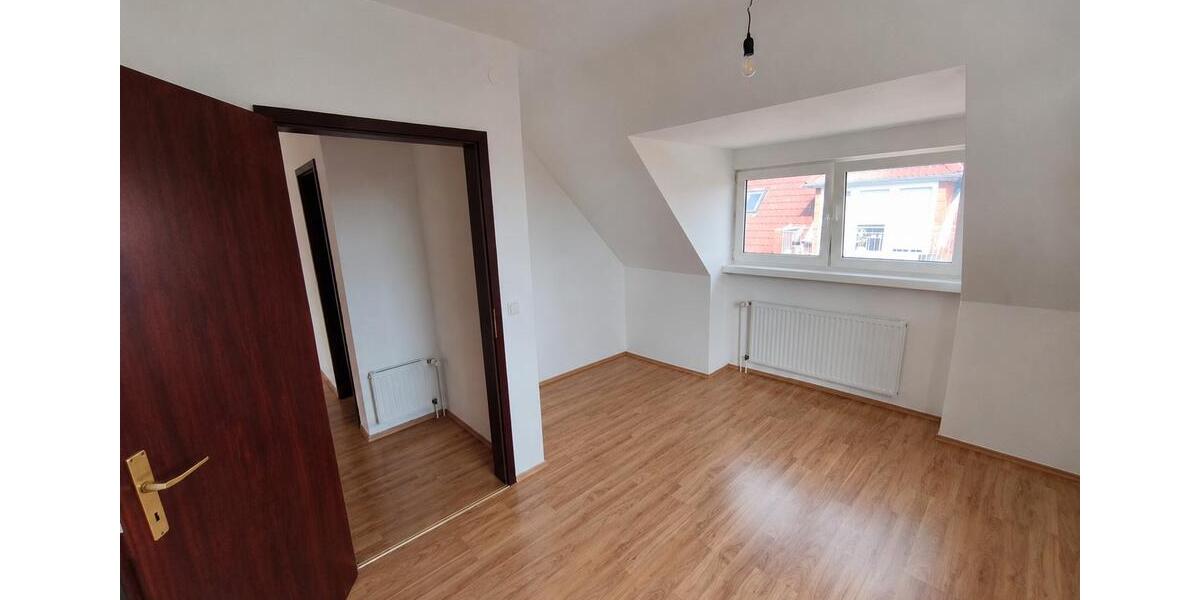 Dachgeschoßwohnung Buxtehude - 3 Zimmer, 69 m&sup2;, 825&euro; | Angebot:26629402