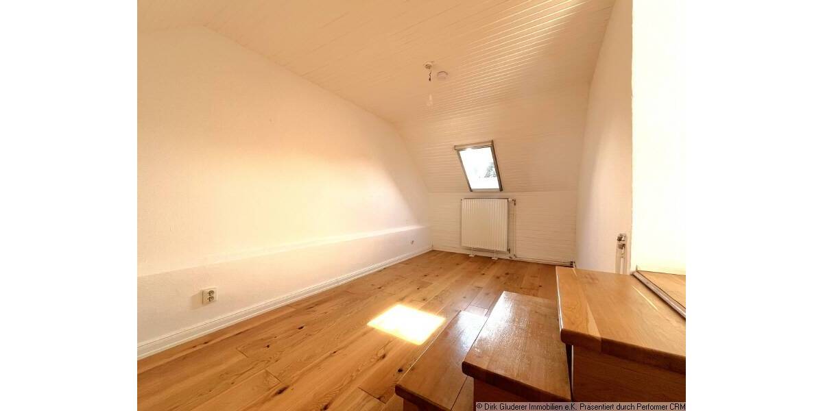 Doppelhaushälfte Pinneberg - 4 Zimmer, 90 m&sup2;, 350.000&euro; | Angebot:26187792