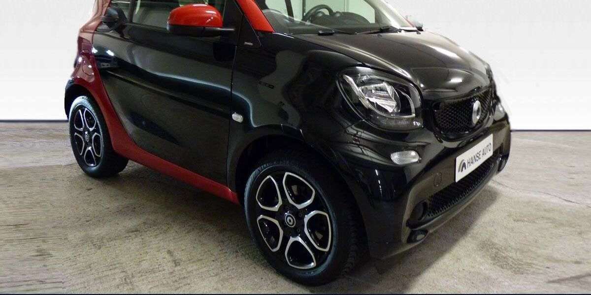 Smart forTwo 23.837 km 15.900 &euro; Hamburg 20537