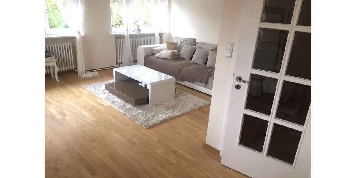 Provisionsfrei* Gepflegte 2-Zimmer Wohnung, 70m² mit Garage in SeevetalMaschen - Dachgeschoßwohnung Seevetal Holtorfsloh | Angebot:27296214