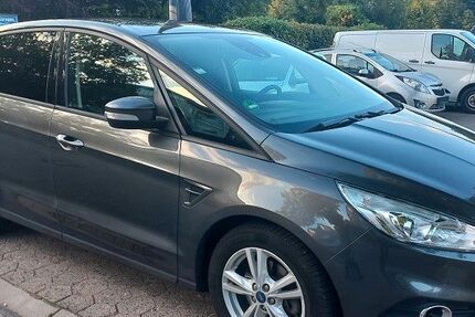 Ford S-Max 220.148 km 10.950 &euro; Hamburg 21031