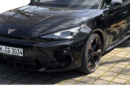 Cupra Leon 1.994 km 54.944 &euro; Hamburg 22529