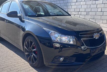 Chevrolet Cruze 281.319 km 1.999 &euro; Rellingen 25462
