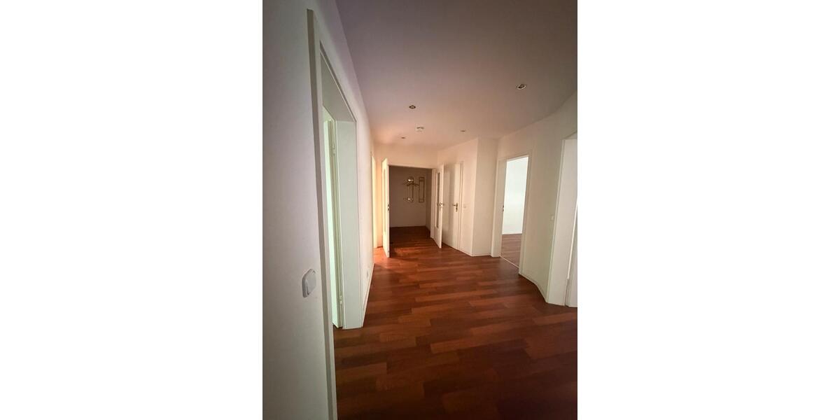 Hochparterre Hamburg Wandsbek - 3 Zimmer, 105 m&sup2;, 560.000&euro; | Angebot:26956257