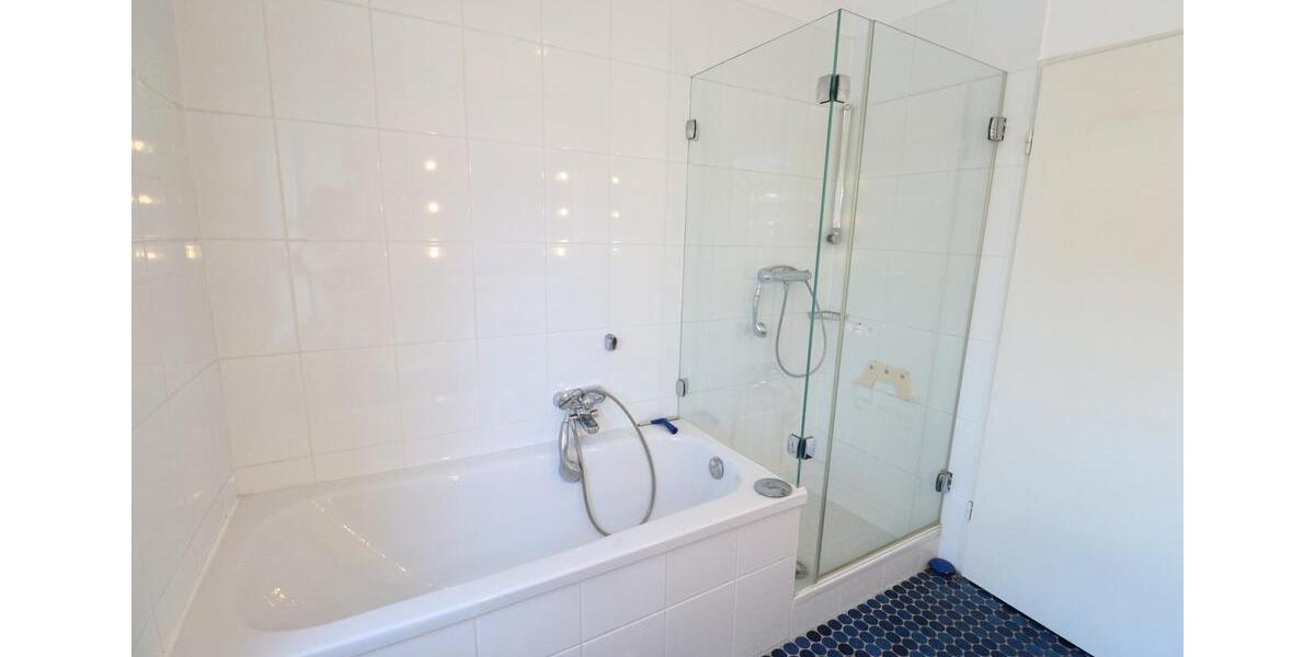 Reihenhaus Norderstedt Garstedt - 5 Zimmer, 105 m&sup2;, 449.000&euro; | Angebot:26355233
