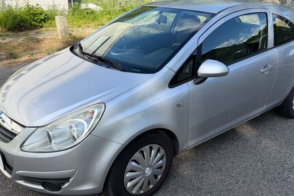 Opel Corsa 132.657 km 2.999 &euro; Bargteheide 22941