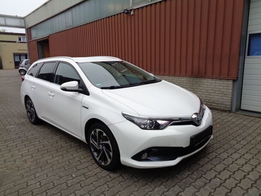 Auris