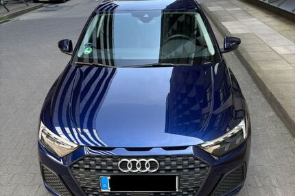 Audi A1 2.300 km 25.400 &euro; Hamburg 20459