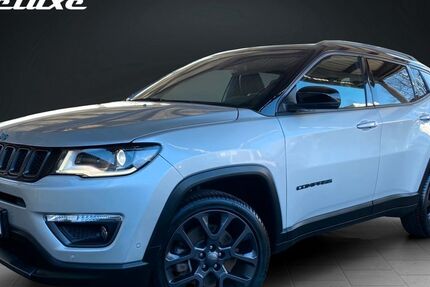 Jeep Compass 51.800 km 20.900 &euro; Hamburg 22047