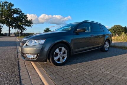 Skoda Octavia 147.000 km 10.100 &euro; Hamburg 22525