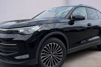 VW Tiguan 16.777 km 34.970 &euro; Bargteheide 22941