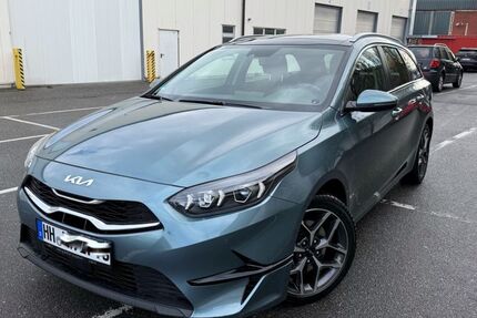 Kia ceed Sportswagon 52.000 km 22.300 &euro; Hamburg 22765