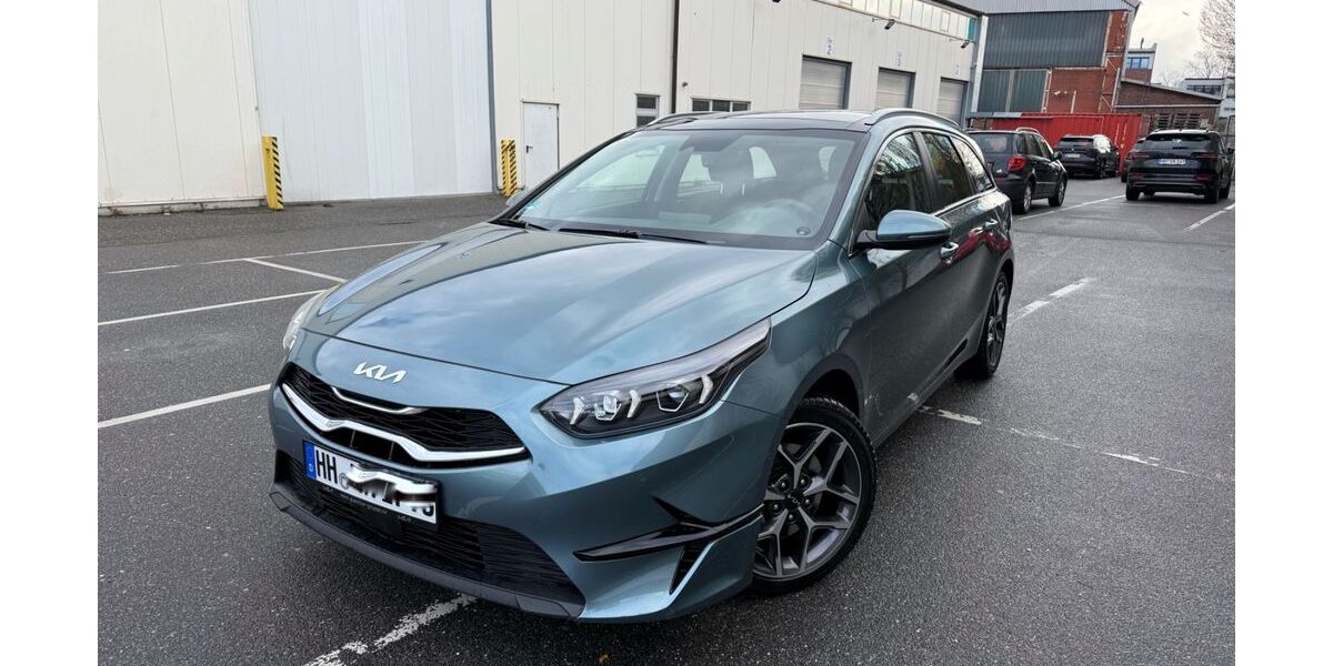 Kia ceed Sportswagon 52.000 km 22.300 &euro; Hamburg 22765