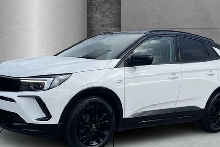Opel Grandland (X) 18.381 km 21.980 &euro; Ahrensburg 22926