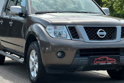 Nissan Navara 155.000 km 14.500 &euro; Buxtehude 21614