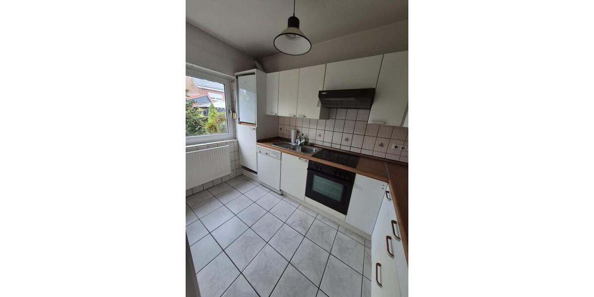 Reihenhaus Pinneberg - 3 Zimmer, 68 m&sup2;, 250.000&euro; | Angebot:27117610