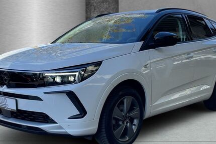 Opel Grandland (X) 15.578 km 23.980 &euro; Ahrensburg 22926