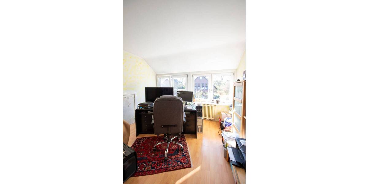 Einfamilienhaus Stelle Ashausen - 7 Zimmer, 242 m&sup2;, 439.000&euro; | Angebot:26055357