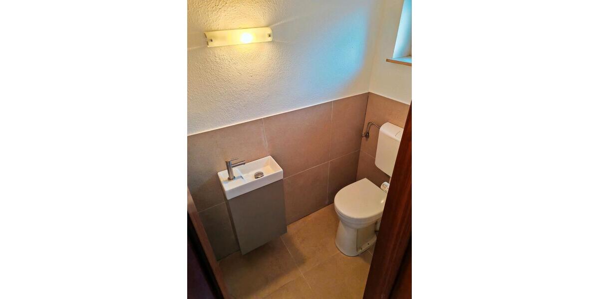 Frisch renoviertes Reihenhaus zur Miete in Toplage 3 zimmer