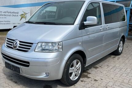 VW T5 Multivan 200.000 km 9.980 &euro; Braak 22145