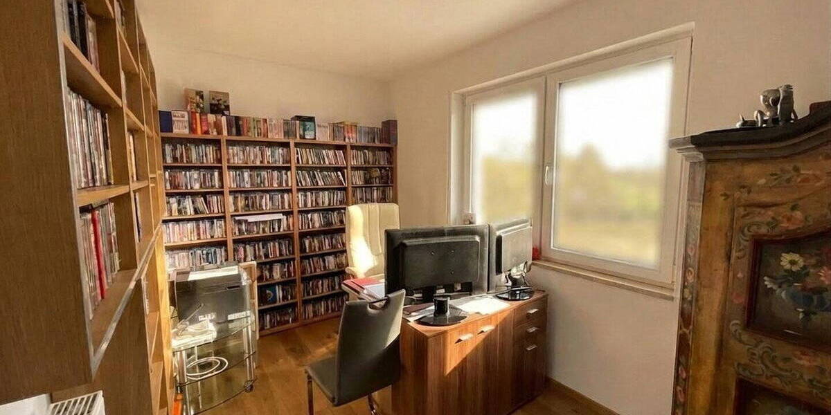 Etagenwohnung Hamburg Marienthal - 5 Zimmer, 167 m&sup2;, 2.600&euro; | Angebot:26628096