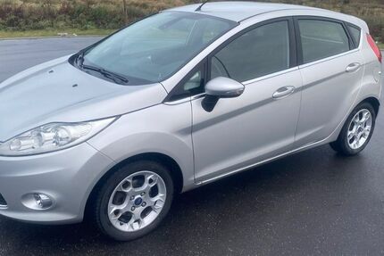 Ford Fiesta 99.200 km 5.700 &euro; Buxtehude 21614