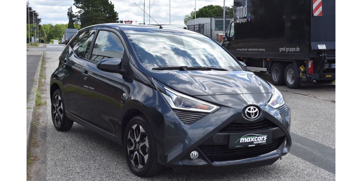 Toyota Aygo (X) 50.000 km 12.490 &euro; Barsbüttel 22885
