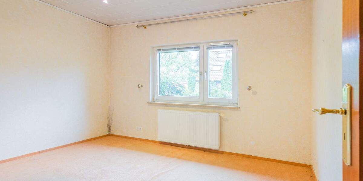 Mehrfamilienhaus, Wohnhaus Hamburg Poppenbüttel - 7 Zimmer, 263 m&sup2;, 895.000&euro; | Angebot:23980153