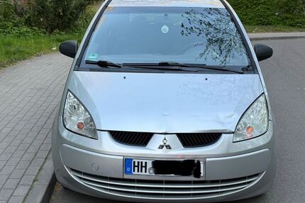 Mitsubishi Colt 114.000 km 1.890 &euro; Hamburg 21079