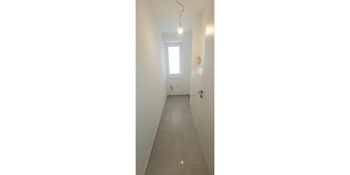 Terrassenwohnung Stapelfeld - 3.5 Zimmer, 84 m&sup2;, 1.660&euro; | Angebot:26402688