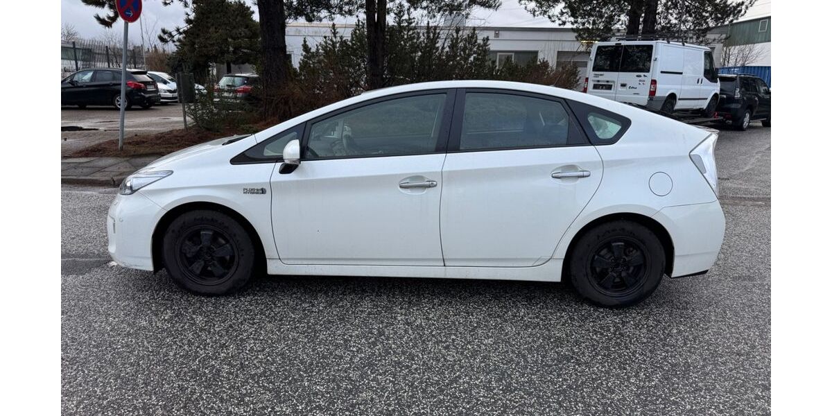 Toyota Prius 88.095 km 9.999 &euro; Barsbüttel 22885
