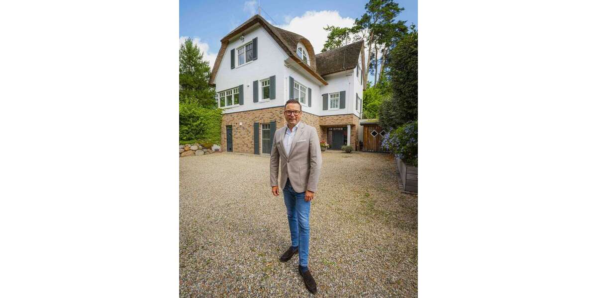 Haus zum Kaufen in Buchholz in der Nordheide 1.690.000 € 245 m² 5 zimmer