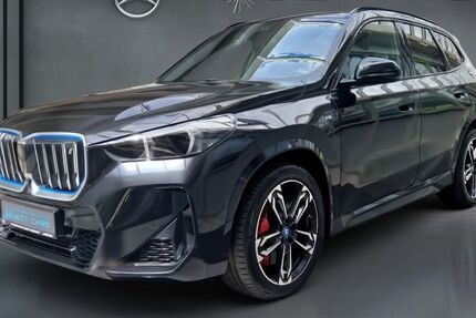 BMW iX1 15.500 km 46.890 &euro; Buxtehude 21614