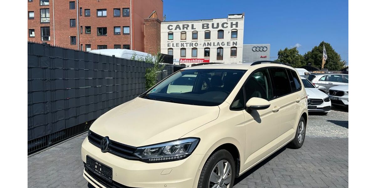 VW Touran 329.000 km 7.999 &euro; Hamburg 20537