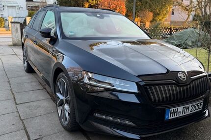 Skoda Superb 127.000 km 20.490 &euro; Hamburg 22143