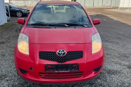 Toyota Yaris 163.101 km 1.990 &euro; Hamburg 22113