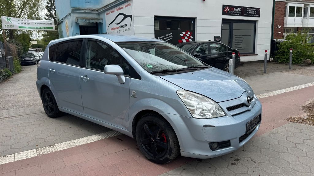 Toyota Corolla Verso 279.000 km 2.999 &euro; Hamburg 22045