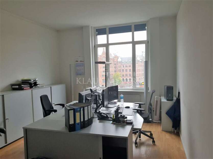 Büro in Hamburg Altstadt 8.675,68 € 403.5 m²