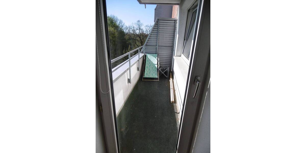 Etagenwohnung Hamburg Farmsen-Berne - 2 Zimmer, 67 m&sup2;, 570&euro; | Angebot:26277083
