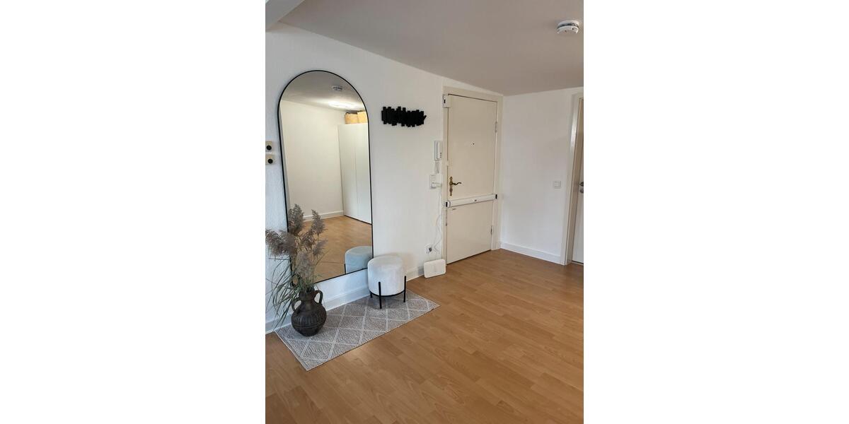 Dachgeschoßwohnung Hamburg Hohenfelde - 2 Zimmer, 62 m&sup2;, 1.600&euro; | Angebot:26291423