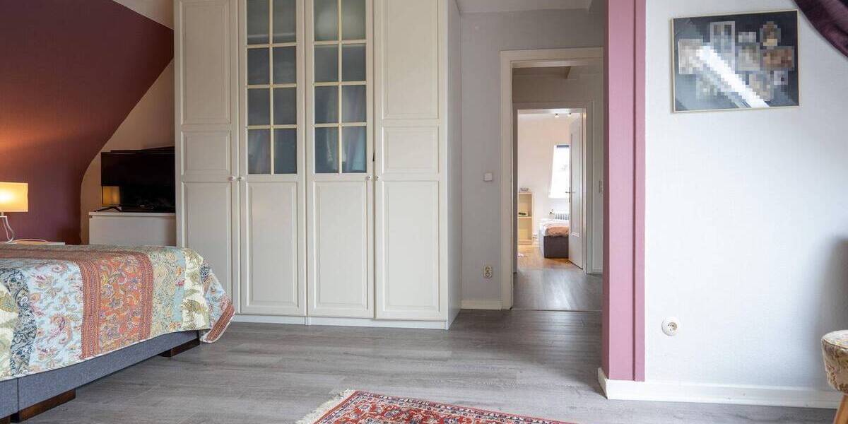 Mehrfamilienhaus, Wohnhaus Hamburg Rahlstedt - 9 Zimmer, 269 m&sup2;, 750.000&euro; | Angebot:26698011