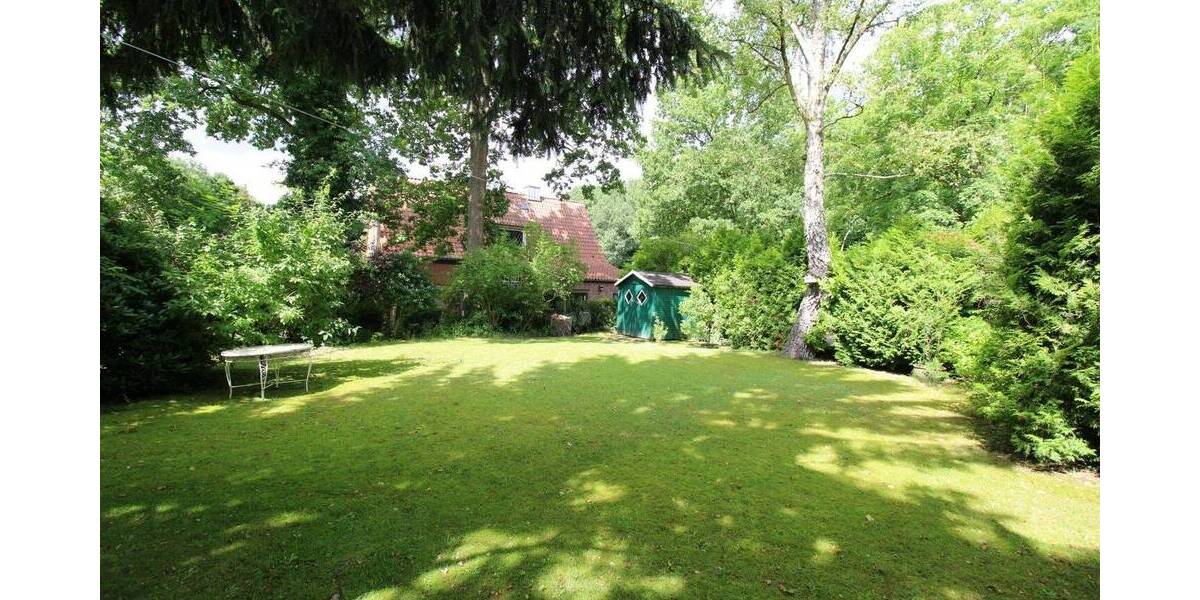 Großes Ein- oder Zweifamilienhaus in Hamburg-Rissen - großes Baufenster + zwei Vollgeschosse zimmer