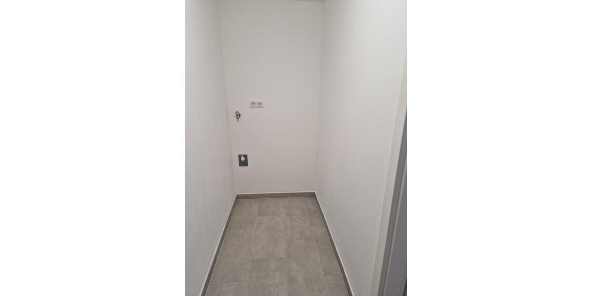 Etagenwohnung Jork - 3 Zimmer, 90 m&sup2;, 990&euro; | Angebot:25343266