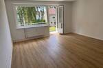 Nähe S-Bahnhof SülldorfErstbezug nach Renovierung, 2 Zi.-Whg.62m², EBK, neues Vollbad, gr. sonniger Balkon 1.070 inkl.