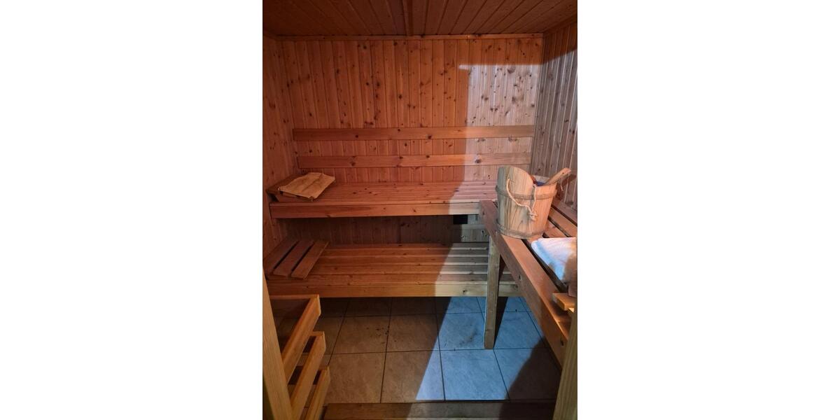 Reihenhaus Pinneberg - 3 Zimmer, 68 m&sup2;, 250.000&euro; | Angebot:27117610