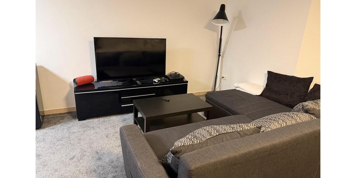 Etagenwohnung Hamburg Wandsbek - 1 Zimmer, 30 m&sup2;, 1.050&euro; | Angebot:25022925