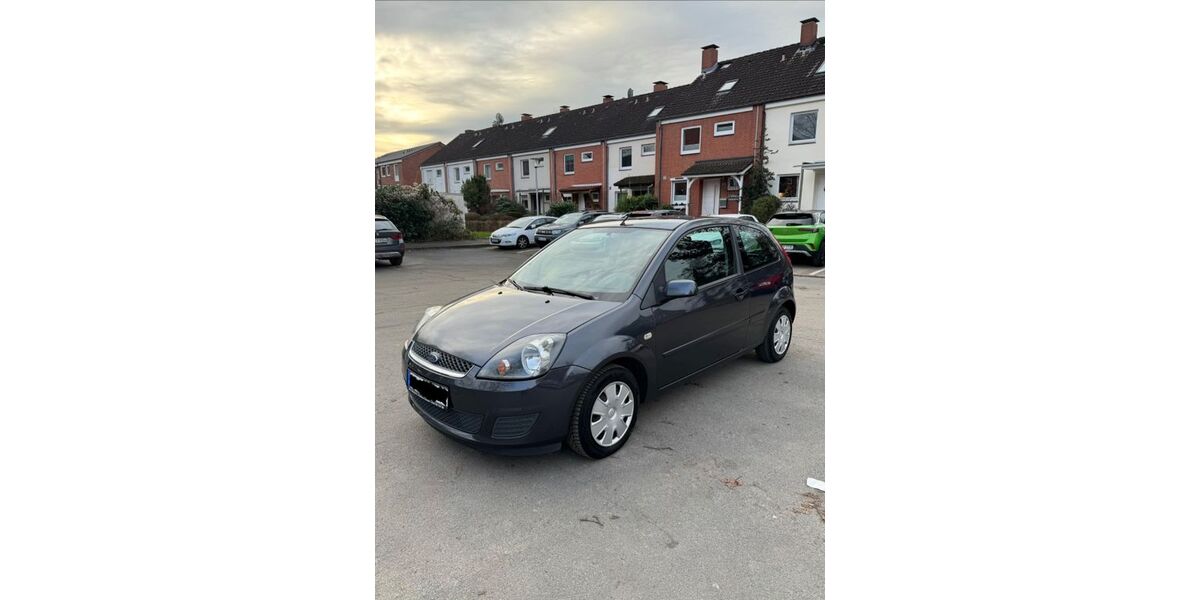 Ford Fiesta 125.000 km 2.850 &euro; Hamburg 20537
